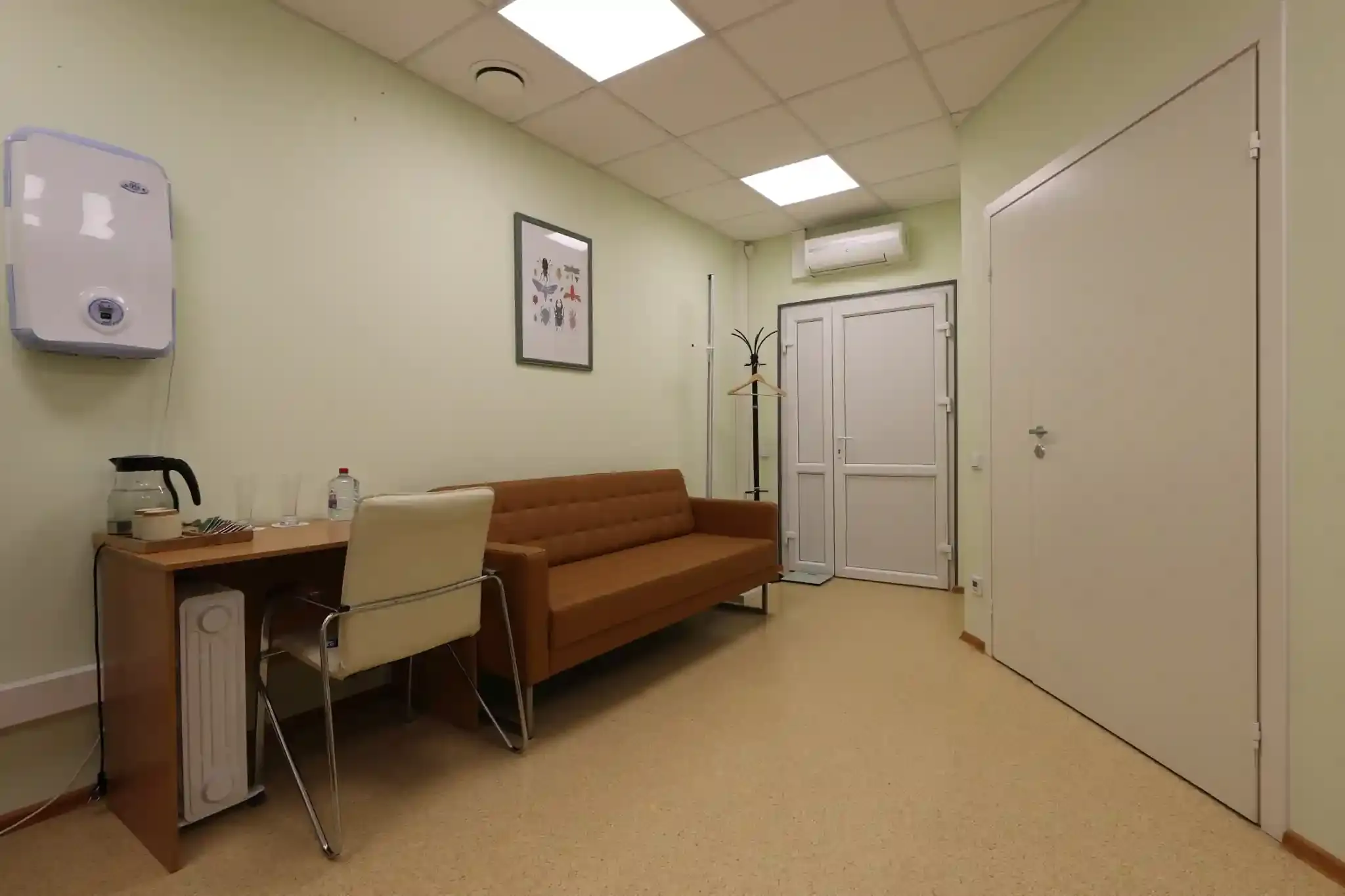 Палата сомнологии в Клиническом Институте Мозга